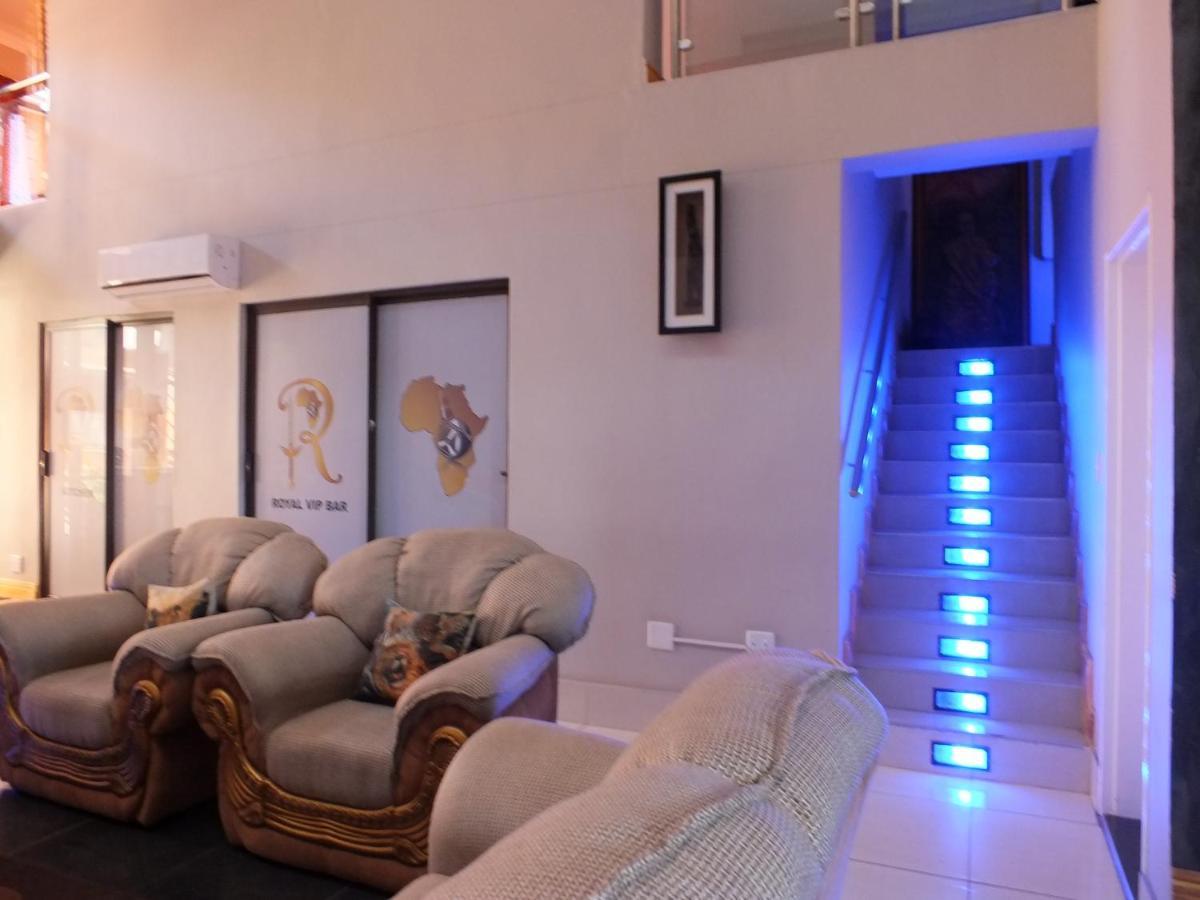 Royal Castle Guest House Βίντχουκ Εξωτερικό φωτογραφία